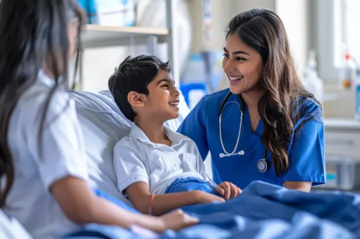 Servicio de enfermería auxiliar a Pacientes menores, en Hospitales, Clínicas de Salud y Domicilios 24/7